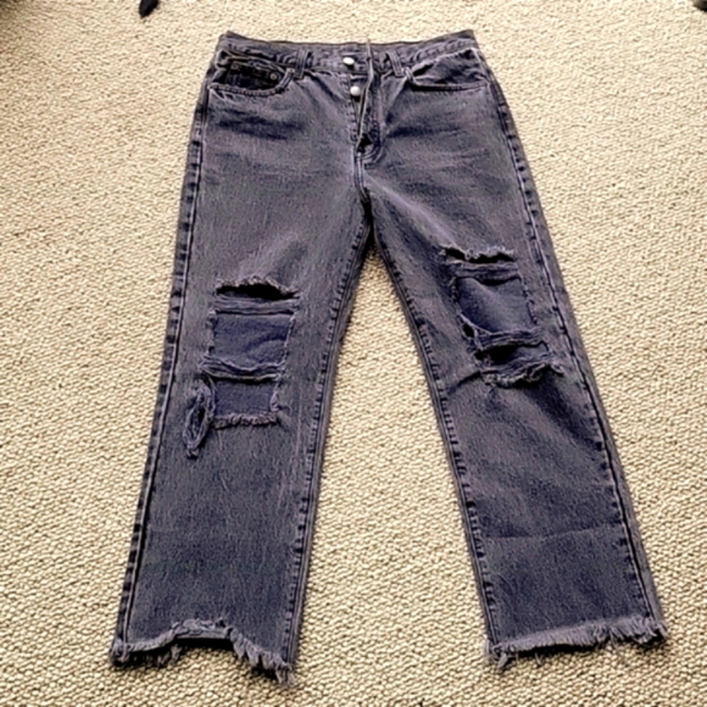 Carmar Los Angeles Ankle Length Jeans, distressed, size 28, soft black denim ♥️